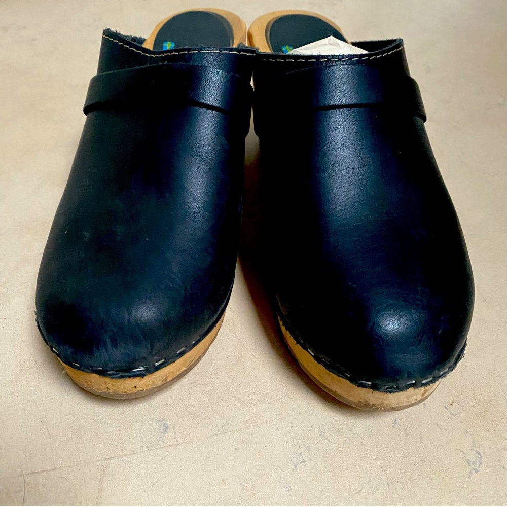 Lotta clogs, size 41, black